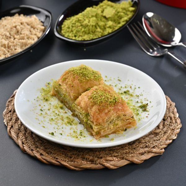 Kare Baklava